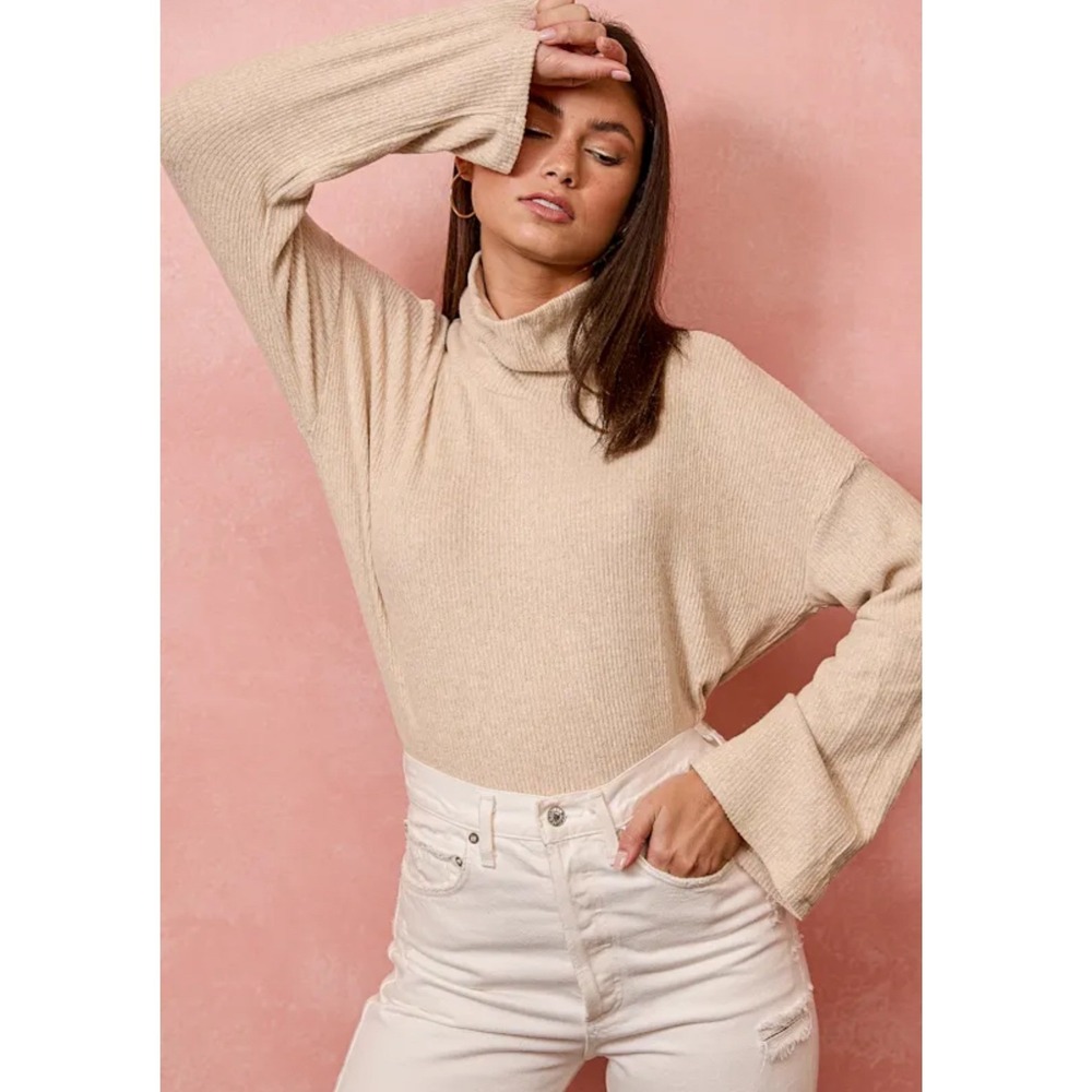 NWT Lulus Make the Moment Beige Surplice Back Turtleneck Long Sleeve Top Sz XS